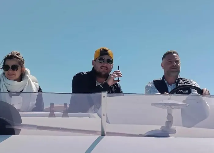 Bateau Nuit Insolite Botel La Rochelle (Charente-Maritime)